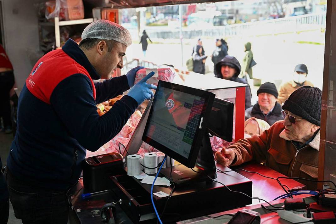 Yüksek fiyatlara inat başkentte et girmeyen ev kalmıyor! Ankara'da sosyal belediyecilik rüzgarı 7